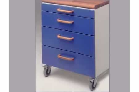 CASA > CUCINA > PUNTI DA CONSIDERARE > ARMADIETTI