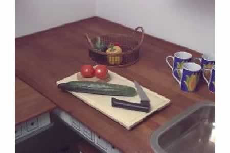 CASA > CUCINA > PIANI DI LAVORO > SICUREZZA