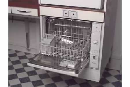 CASA > CUCINA > LAVASTOVIGLIE > INFORMAZIONI GENERALI