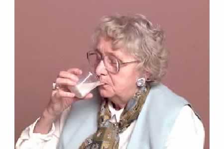 CASA > CUCINA > TAVOLI > BERE