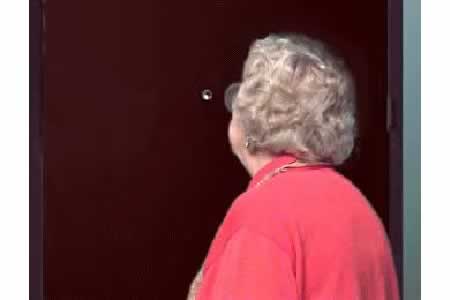 CASA > ANTICAMERA > PORTA > SICUREZZA