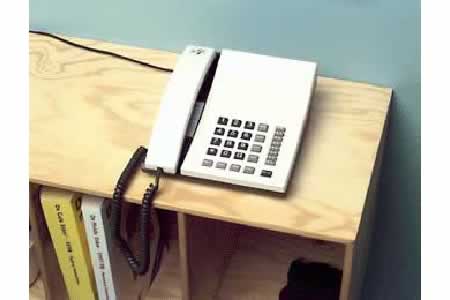 CASA > ANTICAMERA > TELEFONI > TELEFONARE