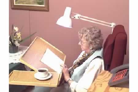 CASA > SALOTTO > LETTURA > SOSTEGNI