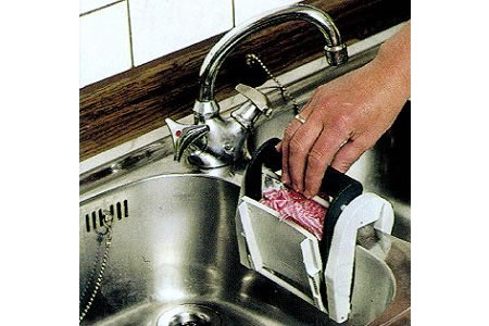 CASA > CUCINA > LAVANDINI > AUSILI PER LAVARE