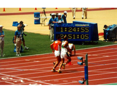 SPORT > ATLETICA LEGGERA > CORSA NON VEDENTI > AUSILI