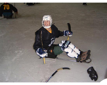 SPORT > HOCKEY > ICE SLEDGE HOCKEY > AUSILI