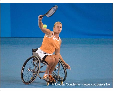 SPORT > TENNIS > TENNIS IN CARROZZINA