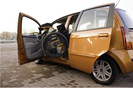 KIVI - ROBOT CARICA CARROZZINA