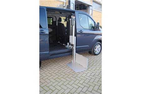 HANDYTECH - PEDANA ELEVATRICE ELETTRICA LATERALE HELP 5 (COD. HELP V)