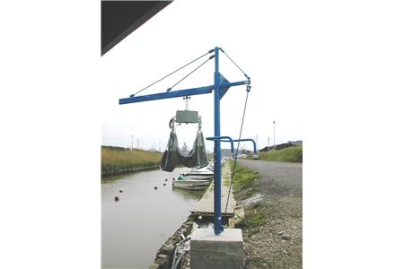 PRO SENECTUTE - NETTUNO SOLLEVATORE PER PONTILE