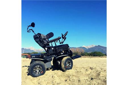 OUTCHAIR - CARROZZINA FUORISTRADA 4X4 |